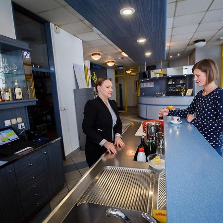 Hotel Dravograd Екстер'єр фото