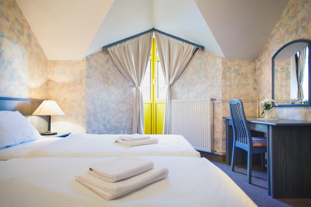 Hotel Dravograd Екстер'єр фото